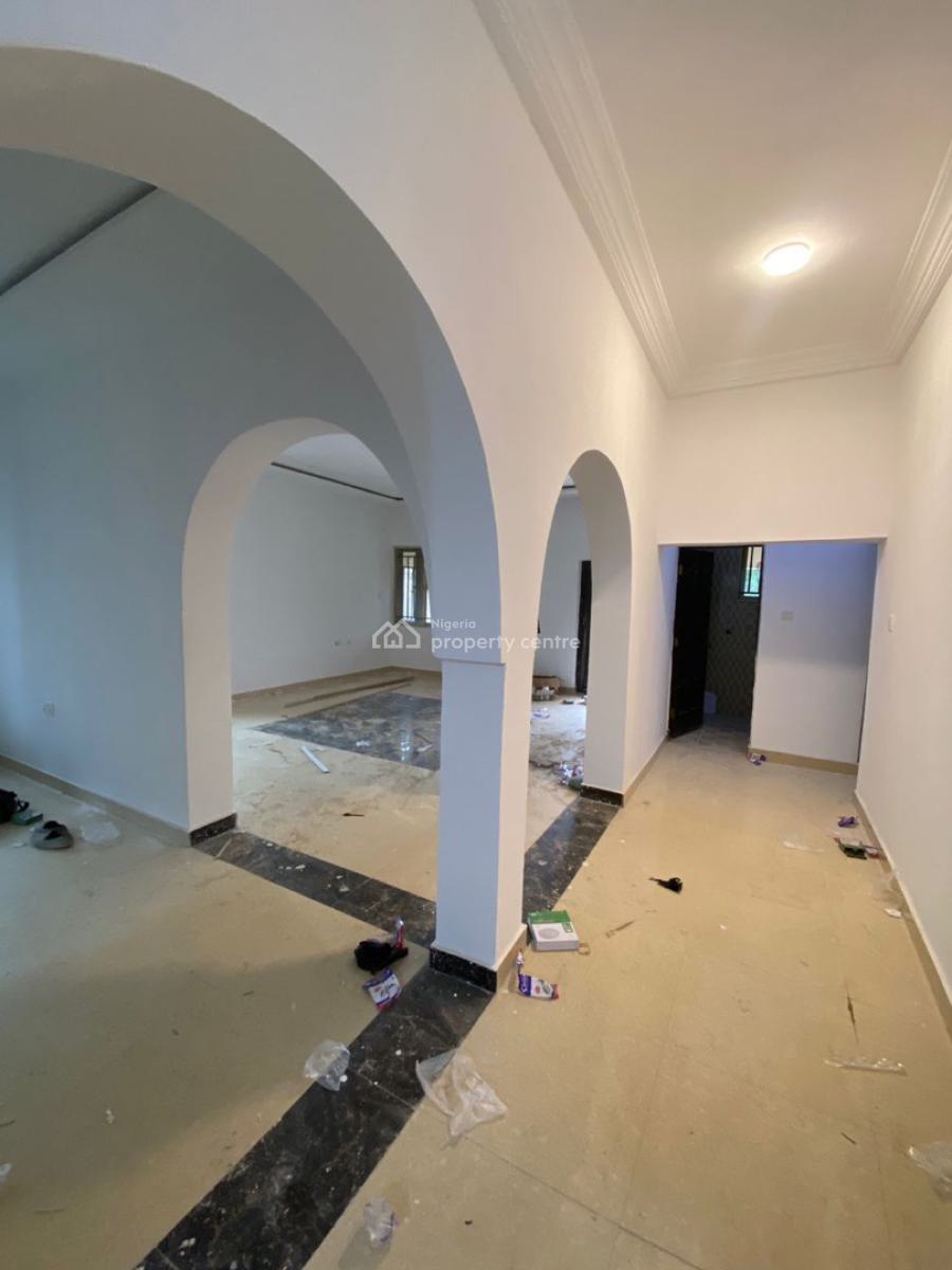 Newly Renovated 3 Bedrooms Apartment, 2nd Avenue, Gwarinpa, Abuja, Flat / Apartment for Rent