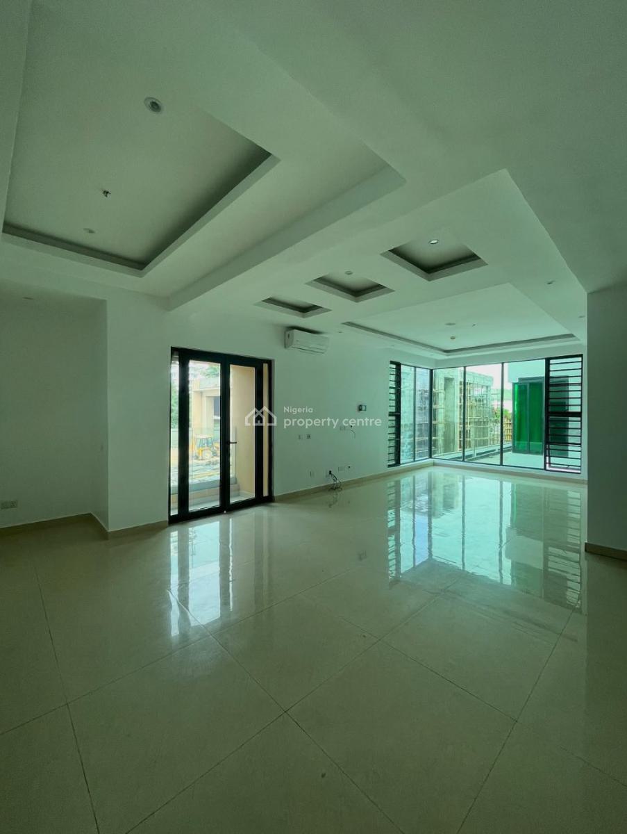 Fully Serviced 4 Bedroom Mansionatte with Bq, Pool & 24/7 Light, Old Ikoyi, Ikoyi, Lagos, Flat / Apartment for Rent