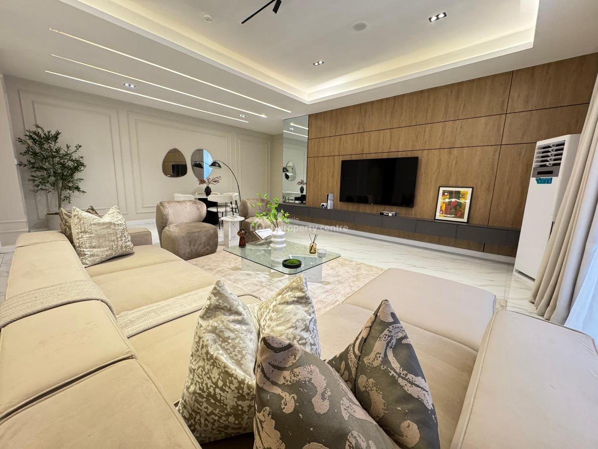 Luxurious 2 Bedroom with Ps5 and Swimming Pool, Fast Wifi Available, Lekki, Lagos, Flat / Apartment Short Let