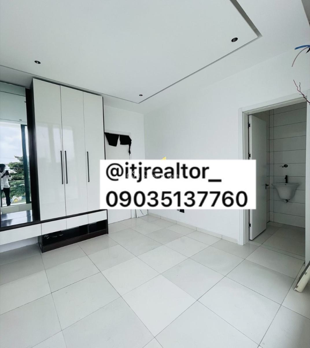 Luxury 2 Bedroom Apartment with Swimming Pool and Bq, Oniru, Oniru, Victoria Island (vi), Lagos, Block of Flats for Sale