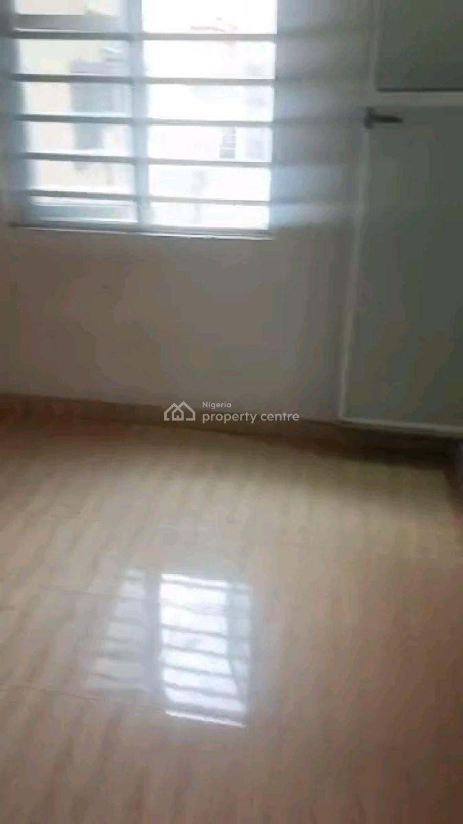 a Very Spacious Two Bedroom Flat, Jebba Street, Adekunle, Yaba, Lagos, Flat / Apartment for Rent