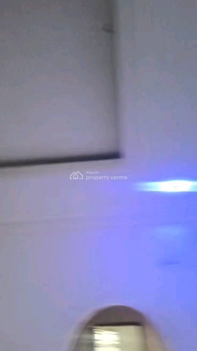 a Very Spacious Two Bedroom Flat, Jebba Street, Adekunle, Yaba, Lagos, Flat / Apartment for Rent