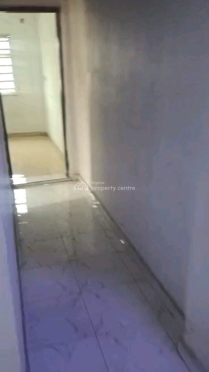 a Very Spacious Two Bedroom Flat, Jebba Street, Adekunle, Yaba, Lagos, Flat / Apartment for Rent