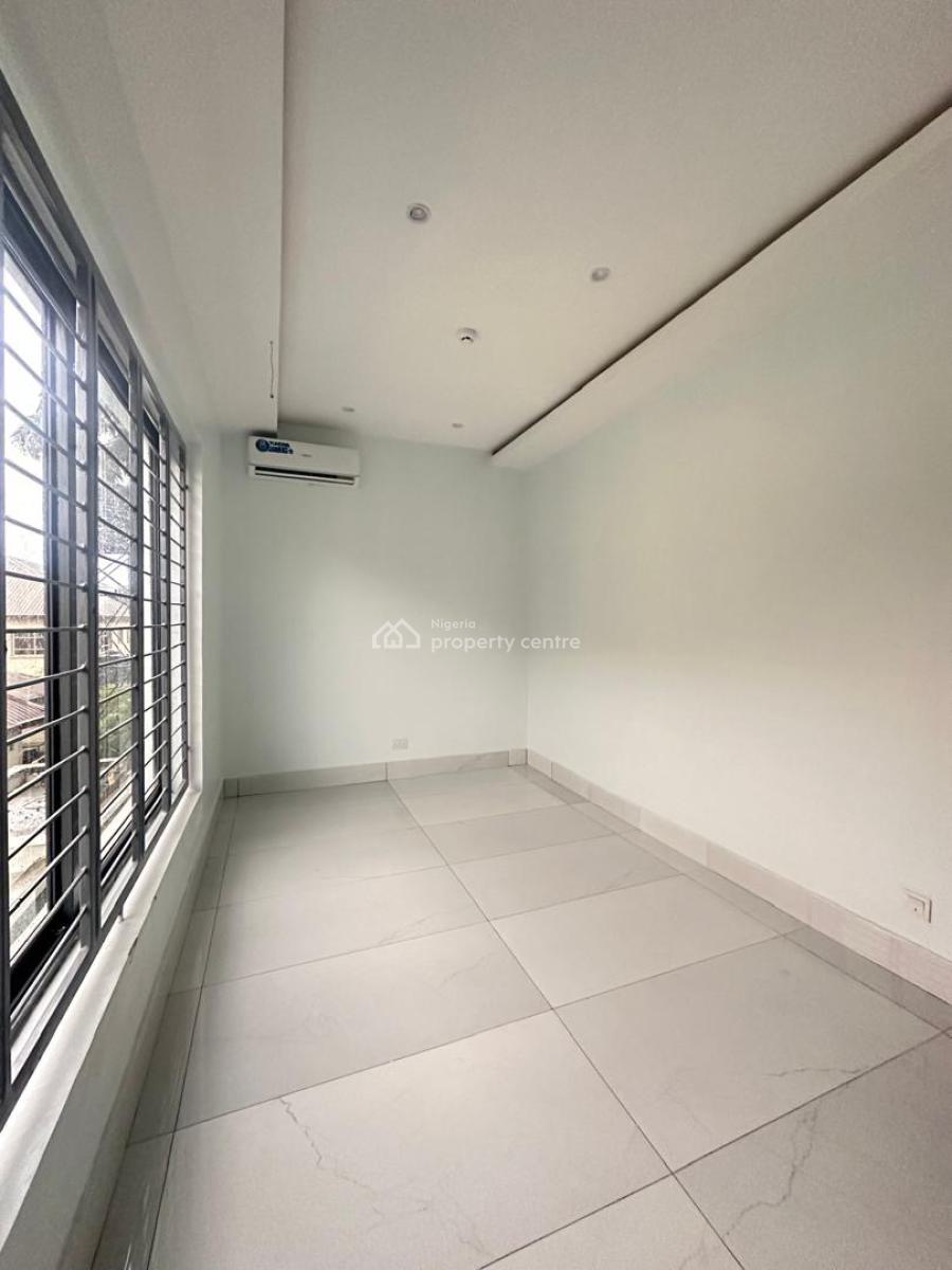 Well Built 5 Bed Duplex with a Pool and Elevator, Lekki Phase 1, Lekki, Lagos, Detached Duplex for Sale