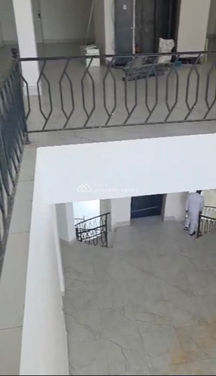 a Fully Furnished and Functional 24 Rooms Hotel, Guzape District, Abuja, Hotel / Guest House for Rent