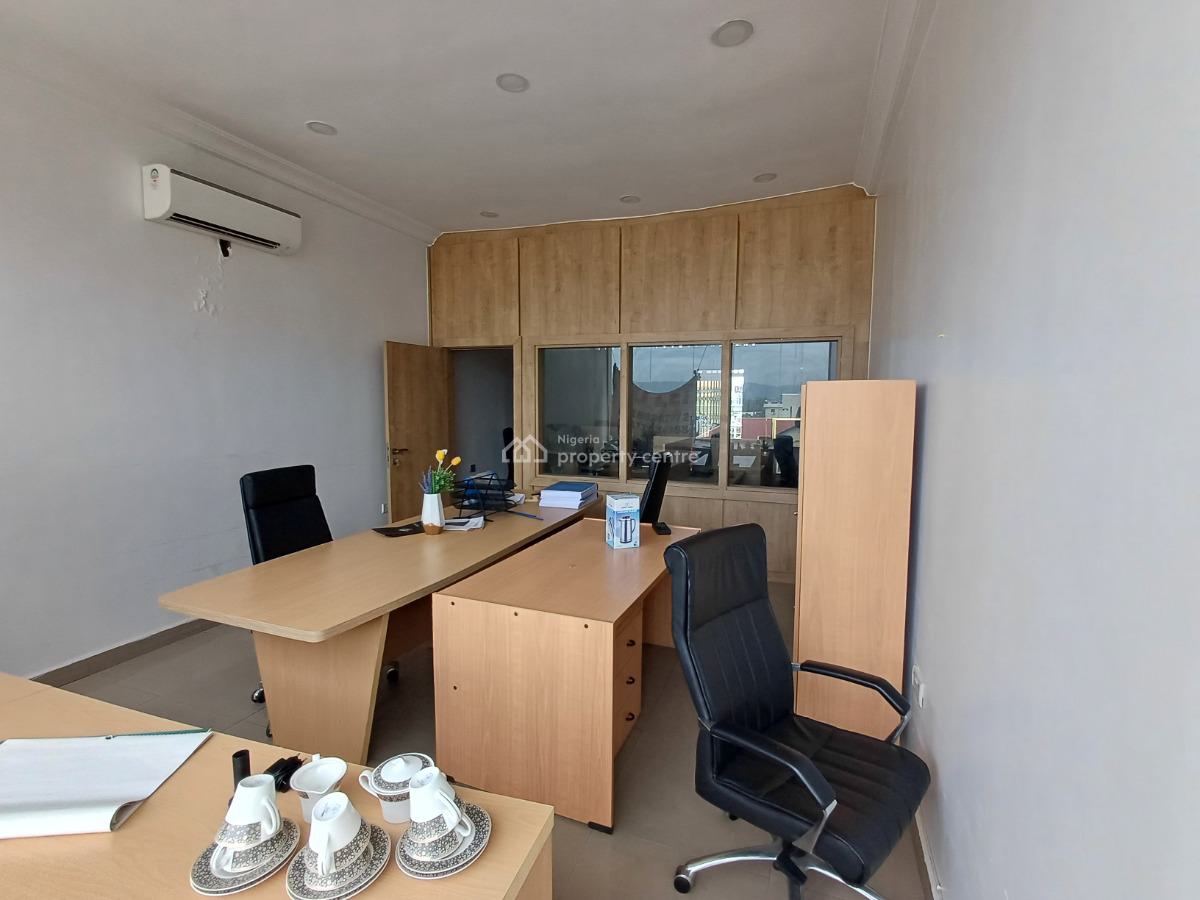 65sqm Shop / Office Space on The Third Floor in a Strategic Location, Wuse 2, Abuja, Office Space for Rent