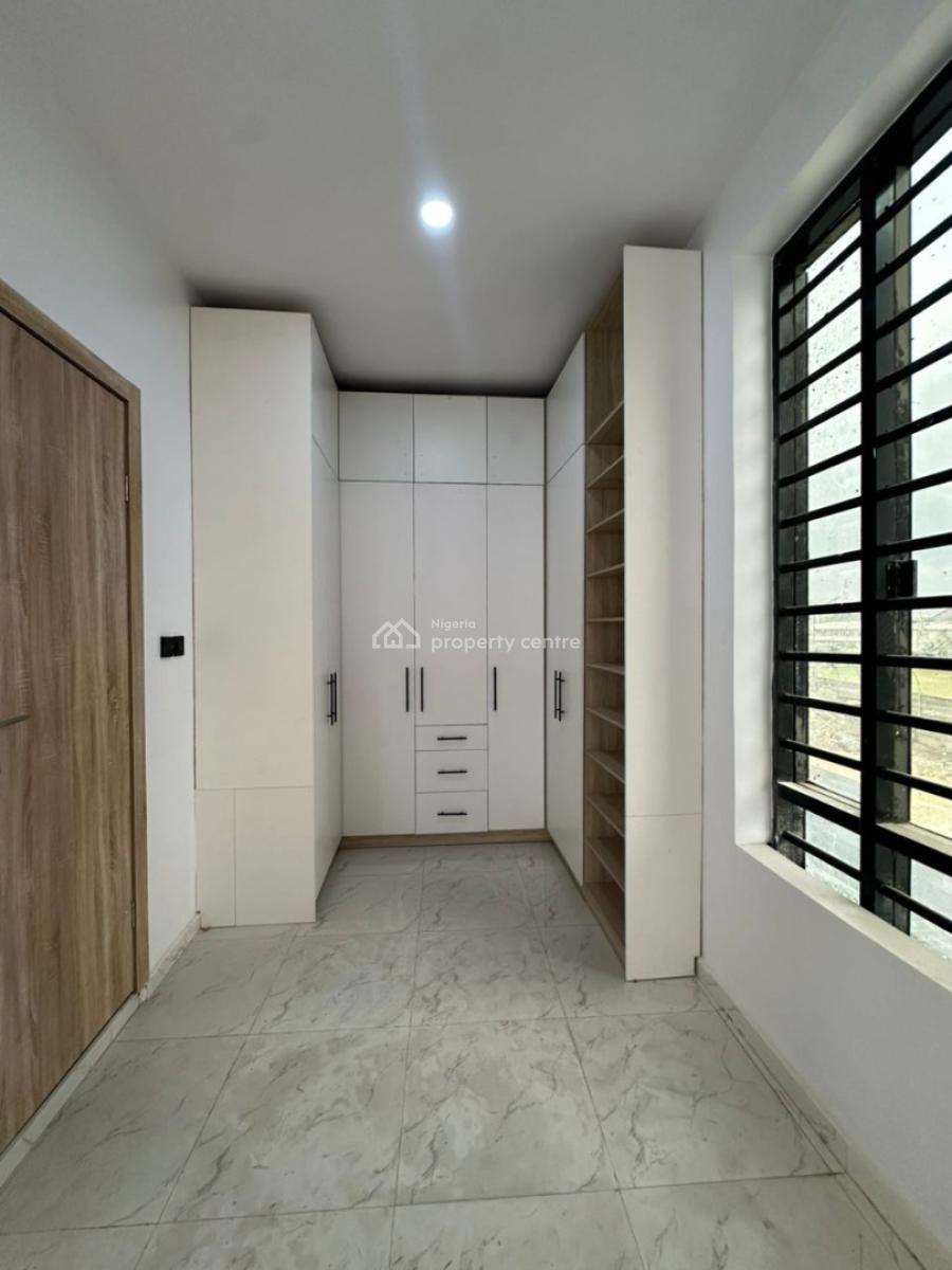 Standard One Bedroom Apartment, De Avocado Homes ,chois Garden Estate G.r.a, Abijo, Lekki, Lagos, Block of Flats for Sale