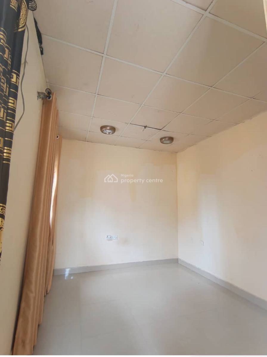 Selfcon Available, Beside Lbs, Sangotedo, Ajah, Lagos, Self Contain (single Rooms) for Rent