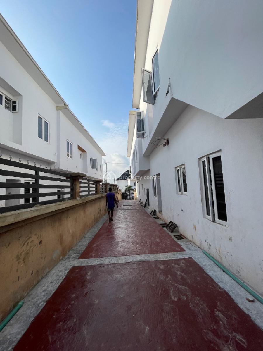 Skillfully Built 5bedroom Semi Detached Duplex, Arowojobe Street, Mende, Maryland, Lagos, Detached Duplex for Sale