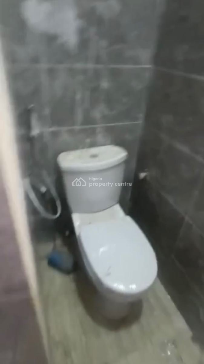 a Standard, Exquisite 3 Bedroom Flat, Wuye, Abuja, Flat / Apartment for Rent