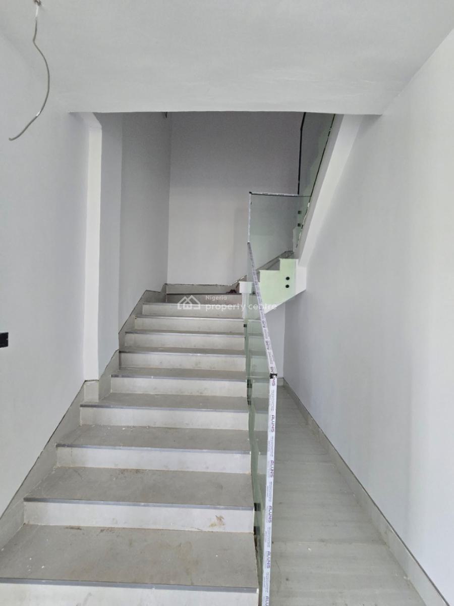 Ultra-modern 4-bedroom Apartment with Premium Amenities, Old Ikoyi, Ikoyi, Lagos, Block of Flats for Sale