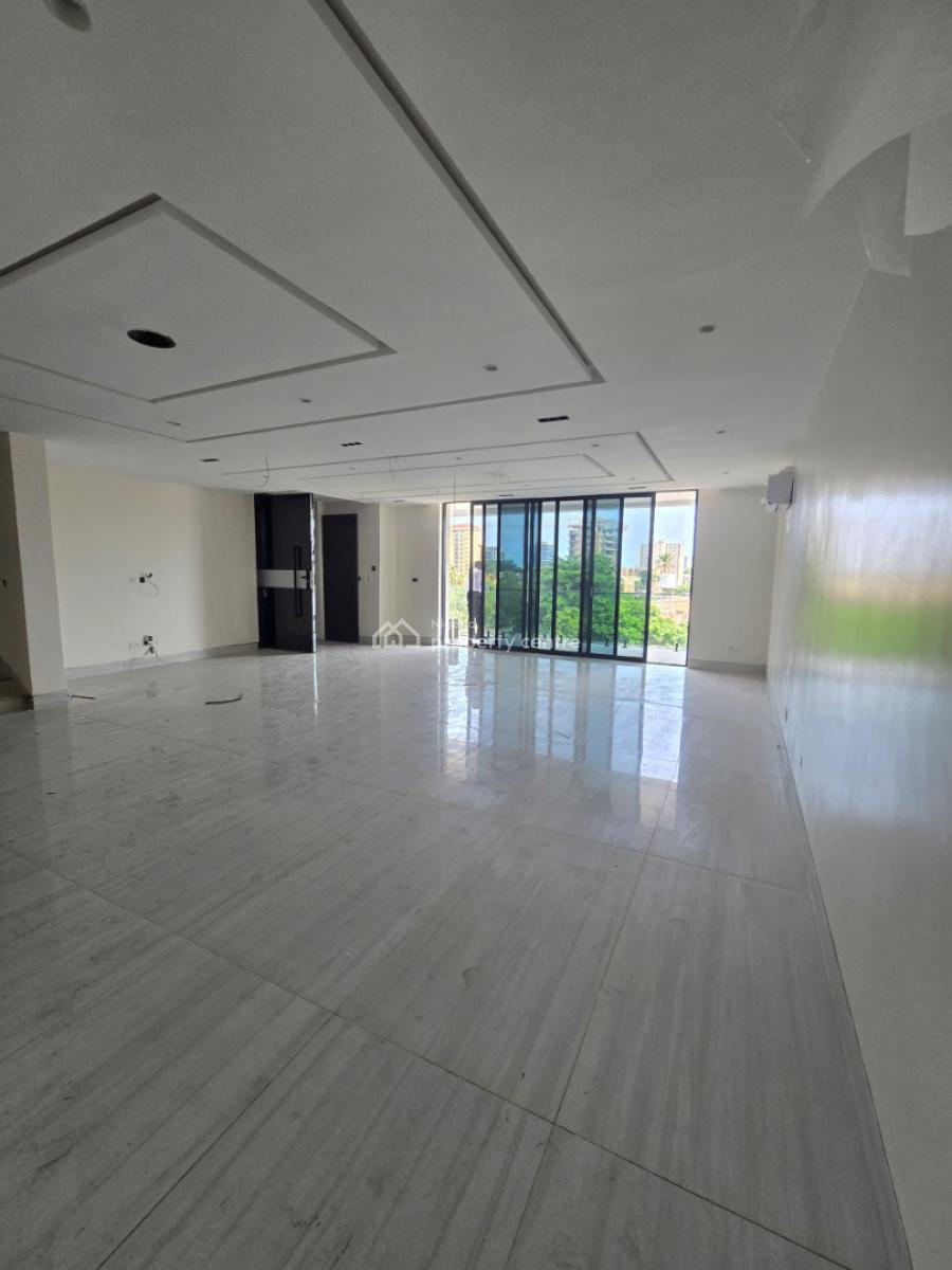 Ultra-modern 4-bedroom Apartment with Premium Amenities, Old Ikoyi, Ikoyi, Lagos, Block of Flats for Sale