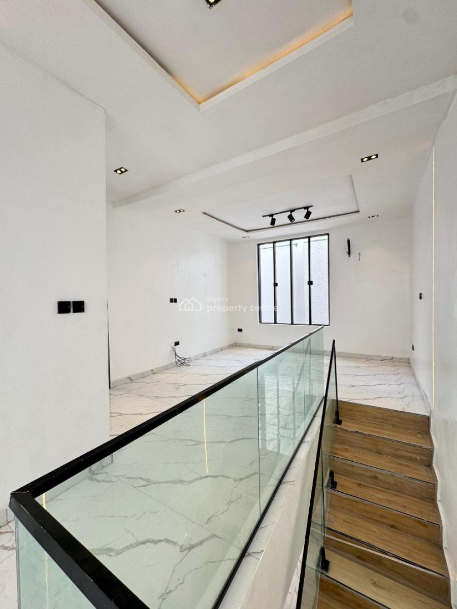 Beautiful 5 Bedroom Fully Detached Duplex with a Bq, Chevron Drive, Lekki, Lagos, House for Sale