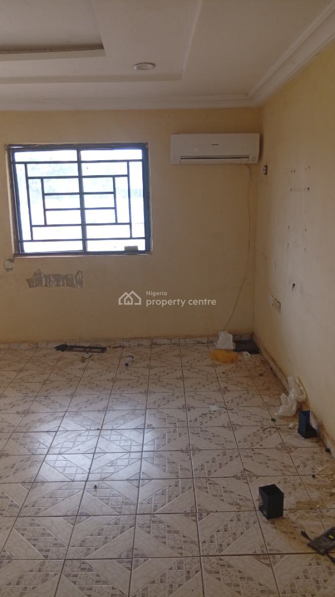 2 Bedrooms Semi Detached Bungalow, Efab Esttate Road, Efab Esttate, Lokogoma, Lokogoma District, Abuja, Semi-detached Bungalow for Rent