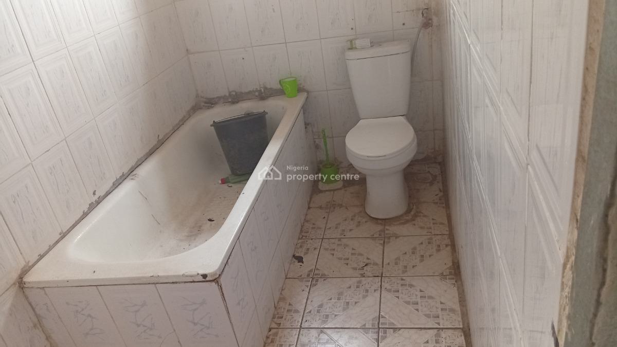 2 Bedrooms Semi Detached Bungalow, Efab Esttate Road, Efab Esttate, Lokogoma, Lokogoma District, Abuja, Semi-detached Bungalow for Rent