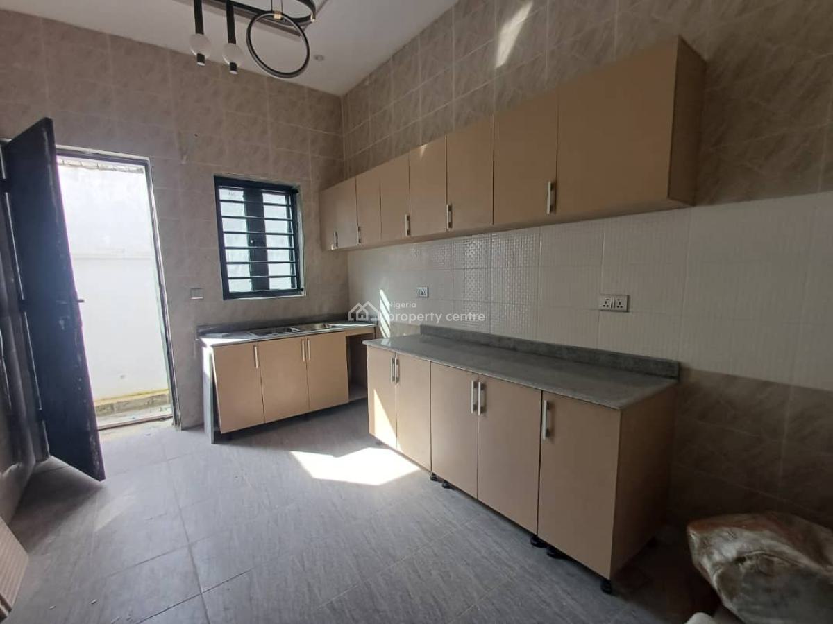 Newly Built 4bedroom Semi-detached Duplex with a Room Boysquarter, Off Wole Olateju Crescent, Lekki Phase 1, Lekki, Lagos, Semi-detached Duplex for Rent