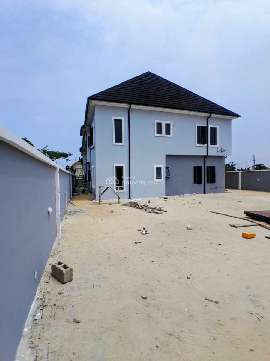 Two Bedrooms with Guest Toilet, Cancellor, Awoyaya, Ibeju Lekki, Lagos, Flat / Apartment for Rent