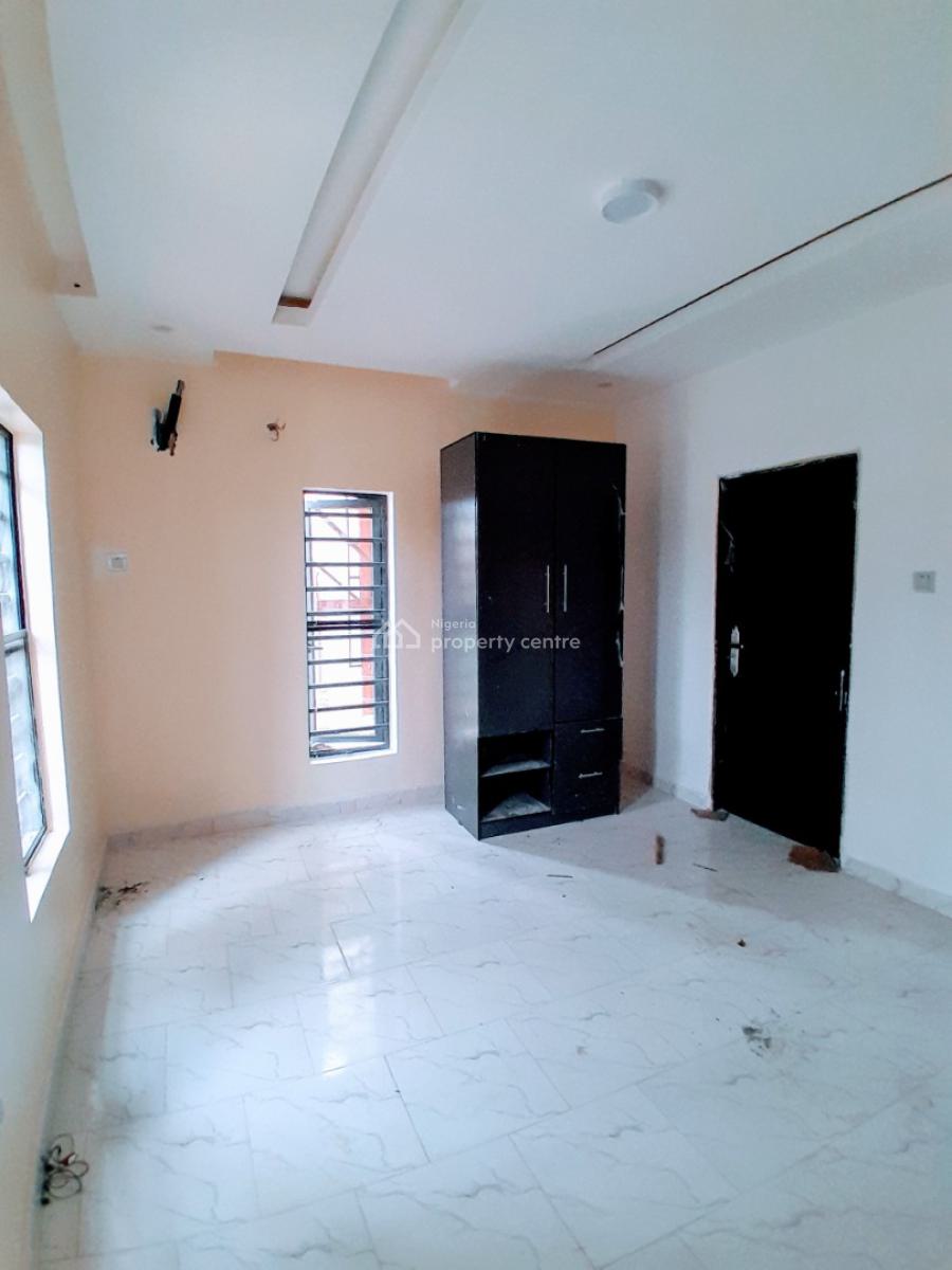 Two Bedrooms with Guest Toilet, Cancellor, Awoyaya, Ibeju Lekki, Lagos, Flat / Apartment for Rent