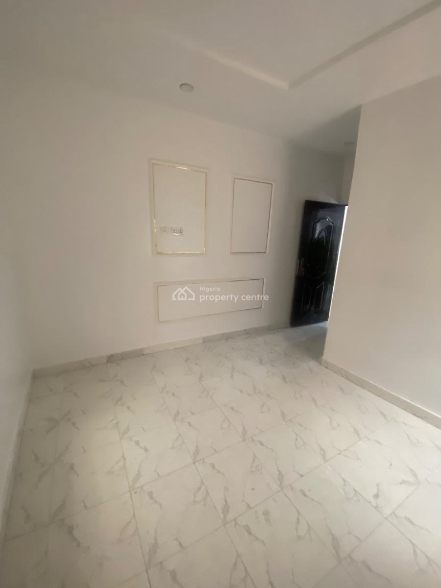 Relatively New 2-bedroom Flat, Off Bode Thomas Surulere, Bode Thomas, Surulere, Lagos, House for Rent
