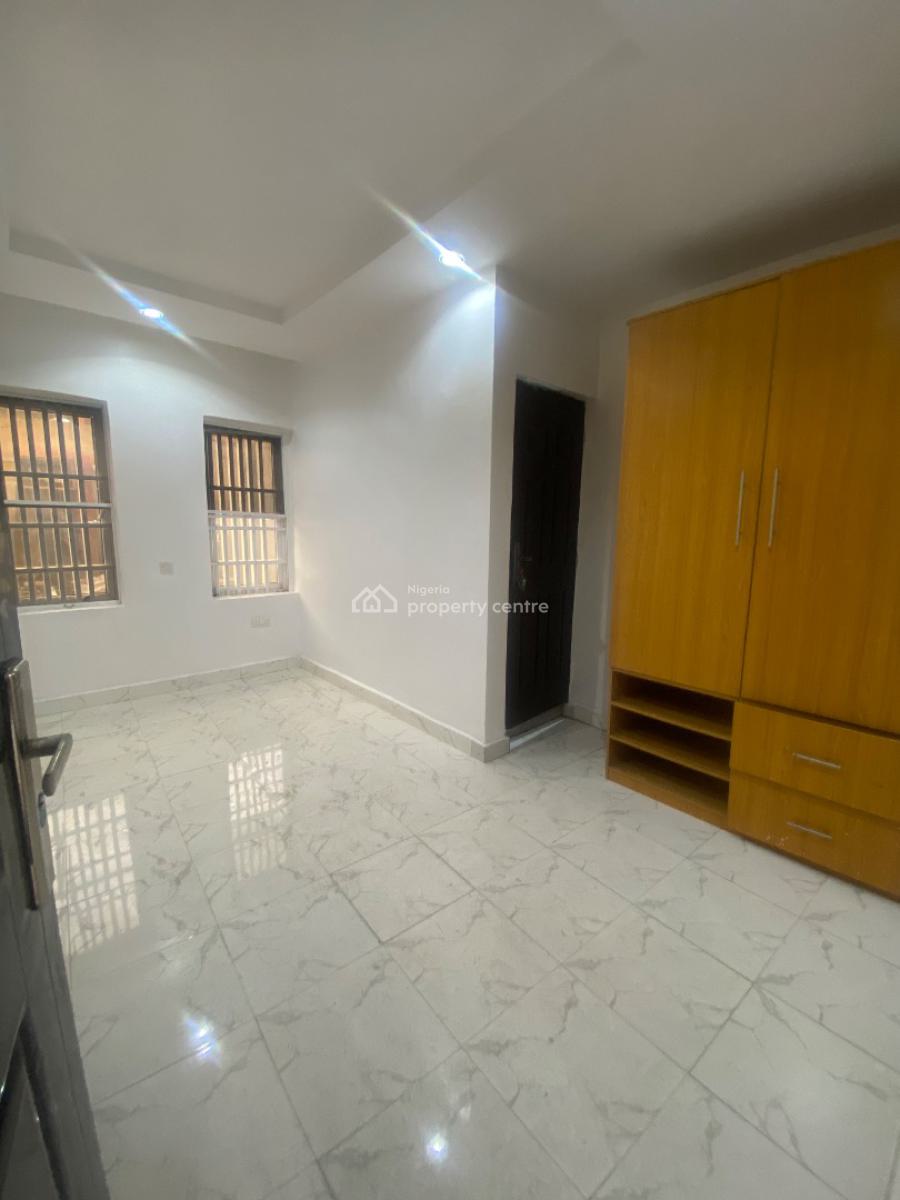 Relatively New 2-bedroom Flat, Off Bode Thomas Surulere, Bode Thomas, Surulere, Lagos, House for Rent