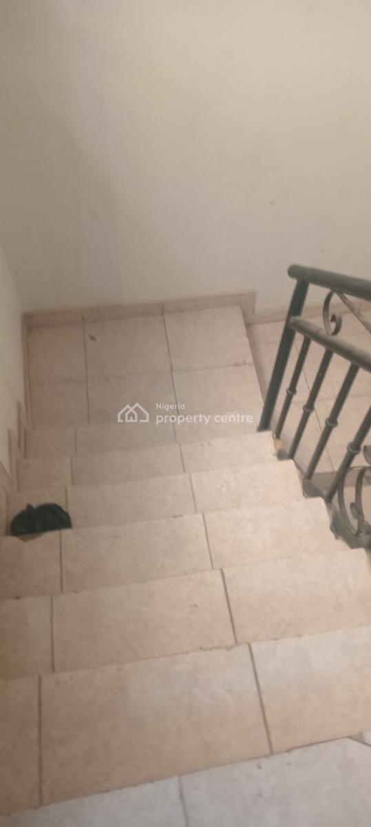 Now Available, Off Mobil Road Ilaje Ajah, Ilaje, Ajah, Lagos, Flat / Apartment for Rent