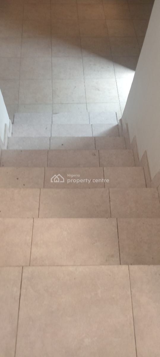 Now Available, Off Mobil Road Ilaje Ajah, Ilaje, Ajah, Lagos, Flat / Apartment for Rent