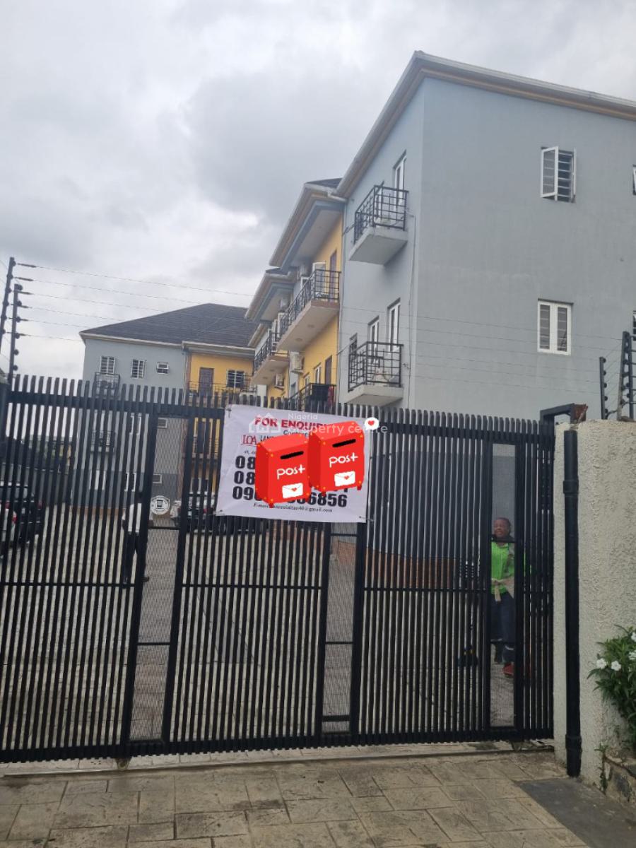 Spacious 3 Bedroom Flat with a Bq in a Serene Environment, Ikeja Gra, Ikeja, Lagos, Flat / Apartment for Rent