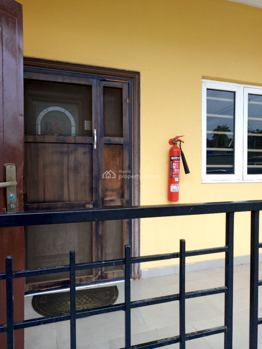 Spacious 3 Bedroom Flat with a Bq in a Serene Environment, Ikeja Gra, Ikeja, Lagos, Flat / Apartment for Rent