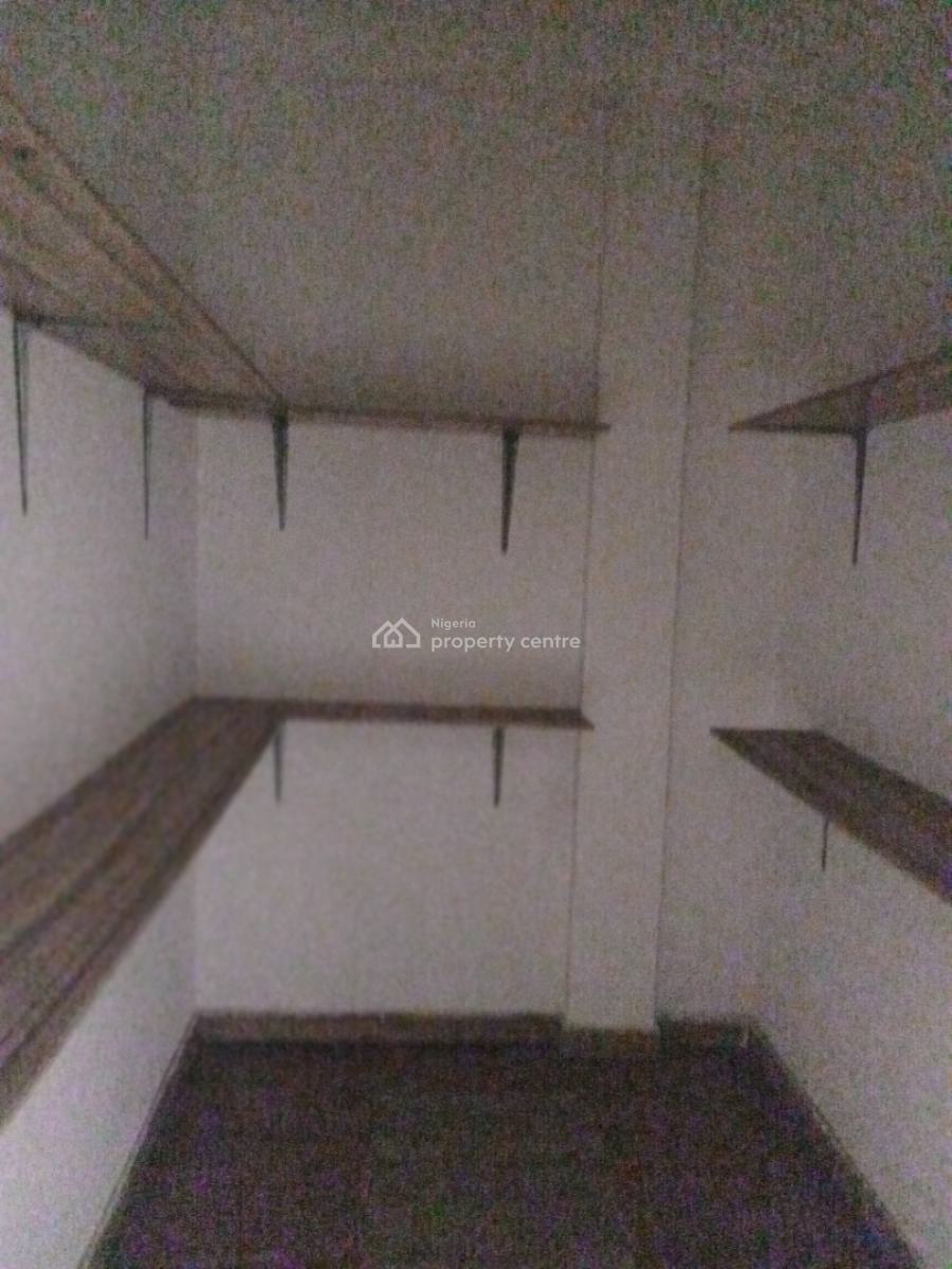 Spacious 3 Bedroom Flat with a Bq in a Serene Environment, Ikeja Gra, Ikeja, Lagos, Flat / Apartment for Rent