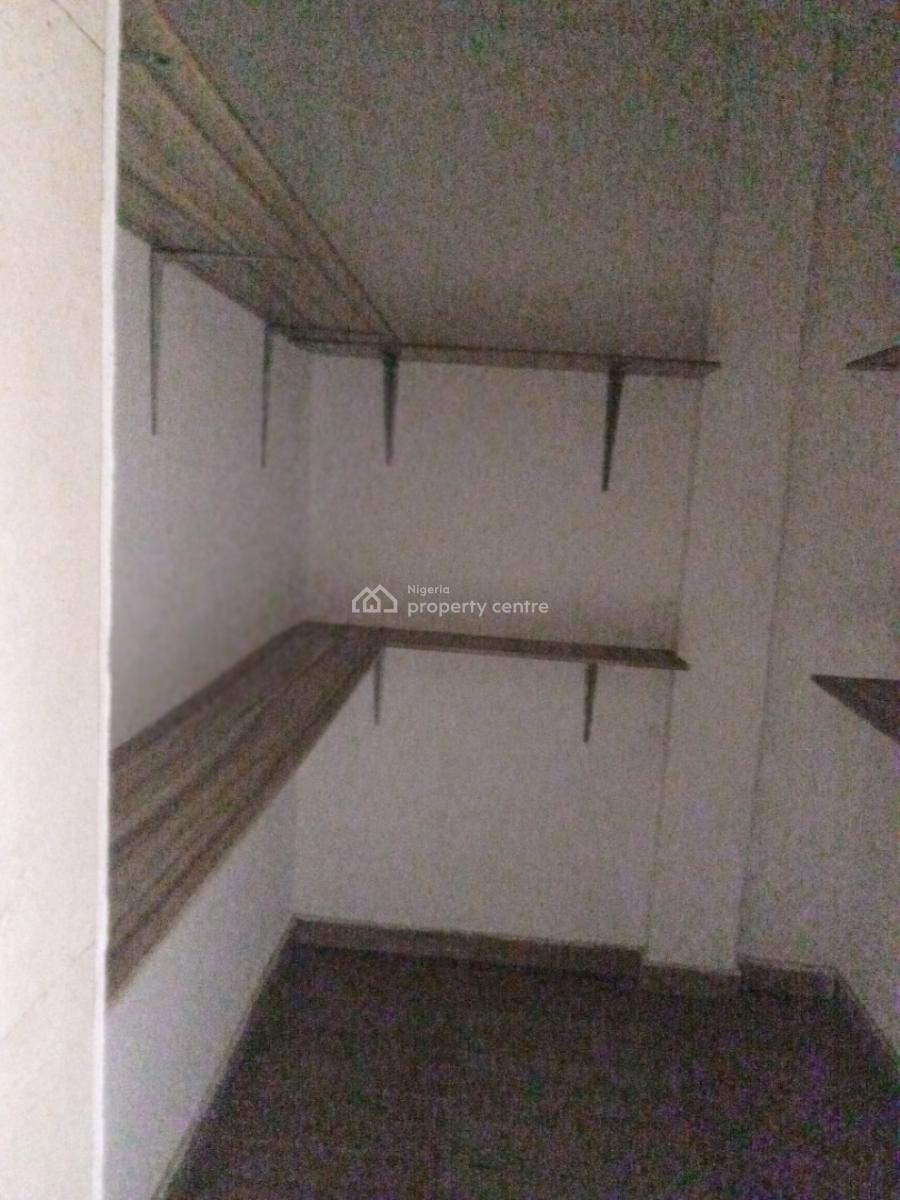 Spacious 3 Bedroom Flat with a Bq in a Serene Environment, Ikeja Gra, Ikeja, Lagos, Flat / Apartment for Rent