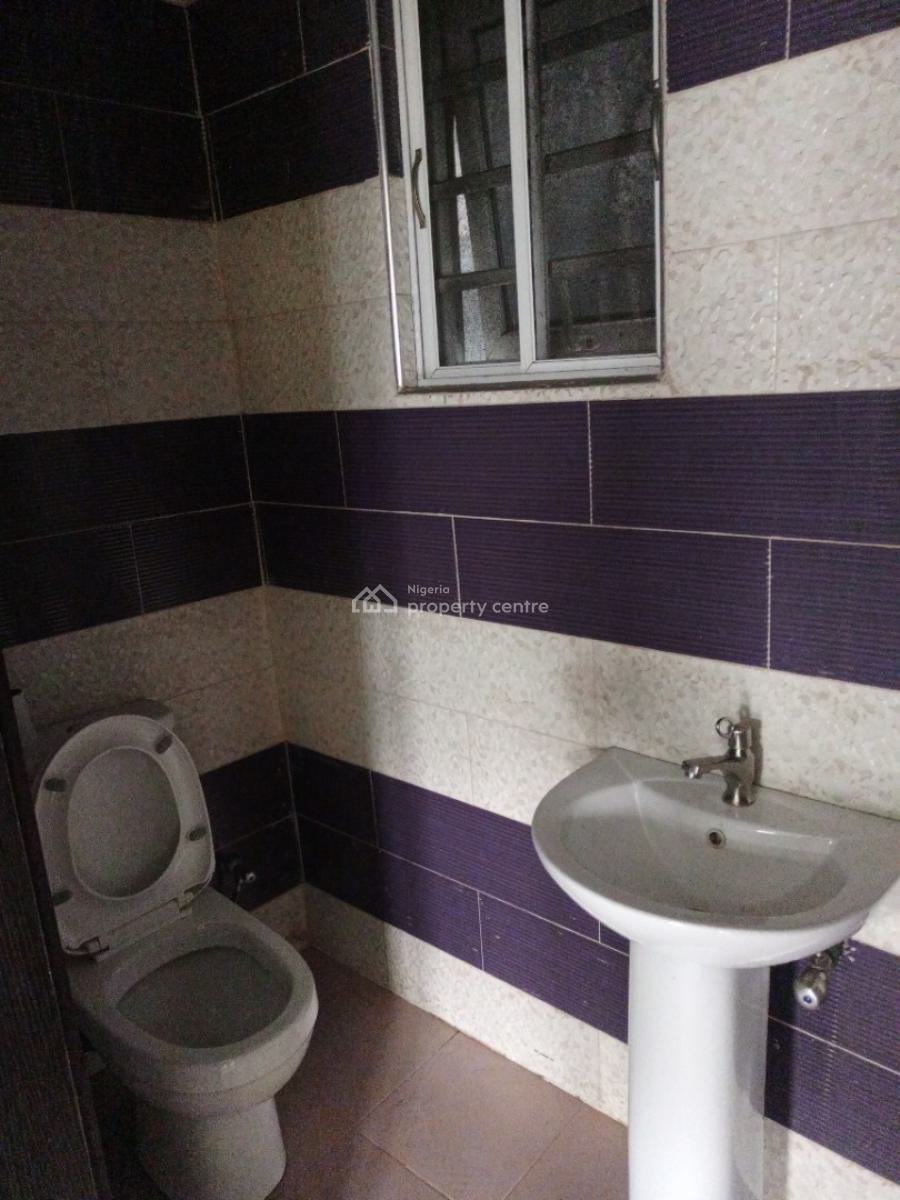 Spacious 3 Bedroom Flat with a Bq in a Serene Environment, Ikeja Gra, Ikeja, Lagos, Flat / Apartment for Rent