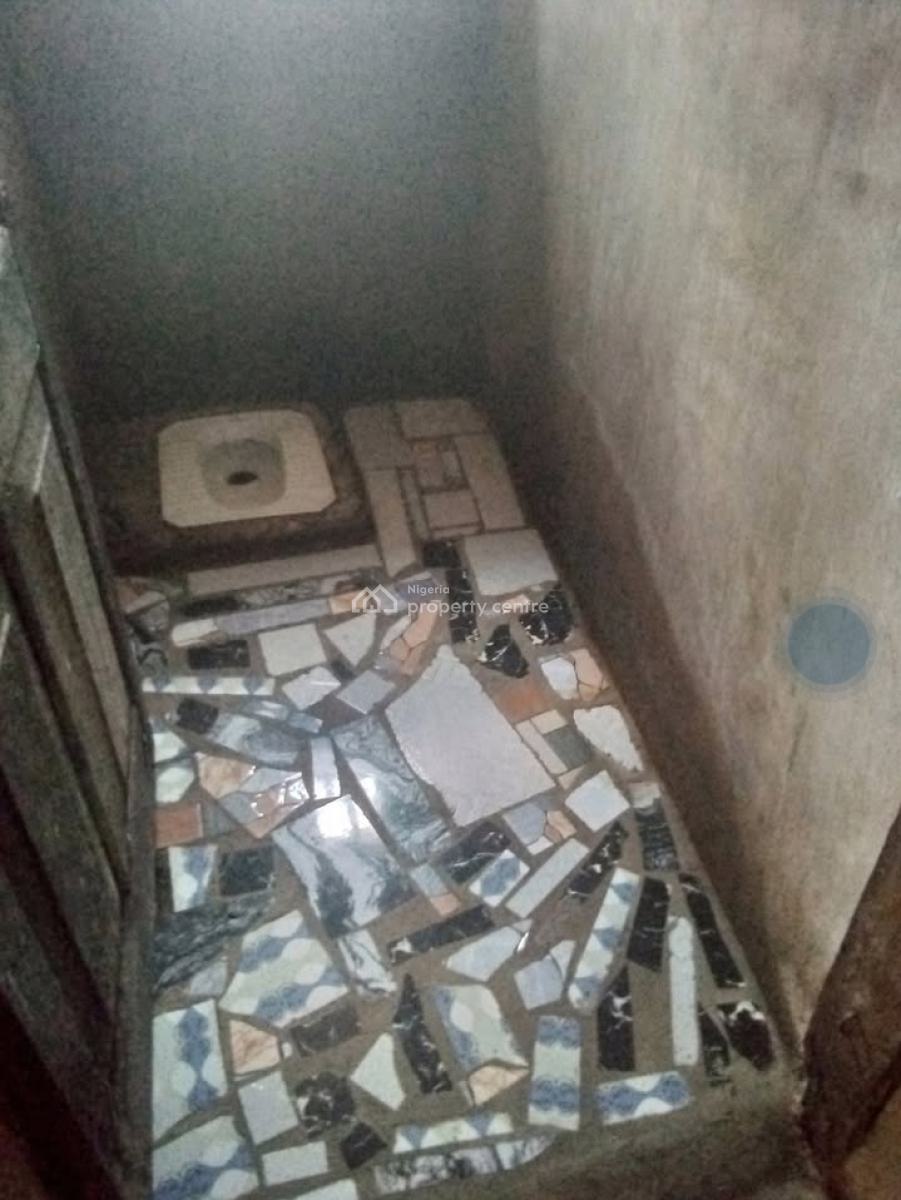 Single Room/ Face Me and Face You, Morekete Off Bayeku Road, Igbogbo, Ikorodu, Lagos, Self Contain (single Rooms) for Rent