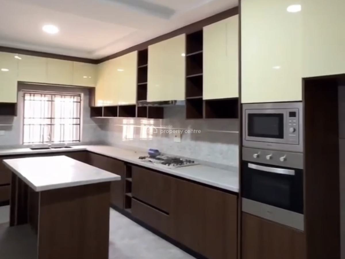 Newly Built and Tastefully Finished 5 Bedroom Duplexes, Guzape District, Abuja, Semi-detached Duplex for Rent
