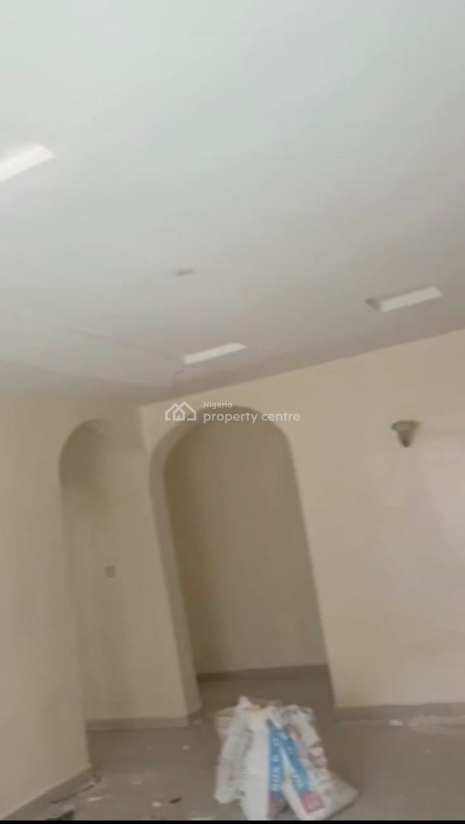 a Standard, Spacious 3 Bedroom Flat, Wuye, Abuja, Flat / Apartment for Rent
