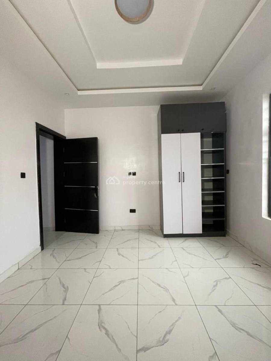 Luxurious 2 Bedroom Apartment with Gym, Ajah, Lagos, Flat / Apartment for Sale