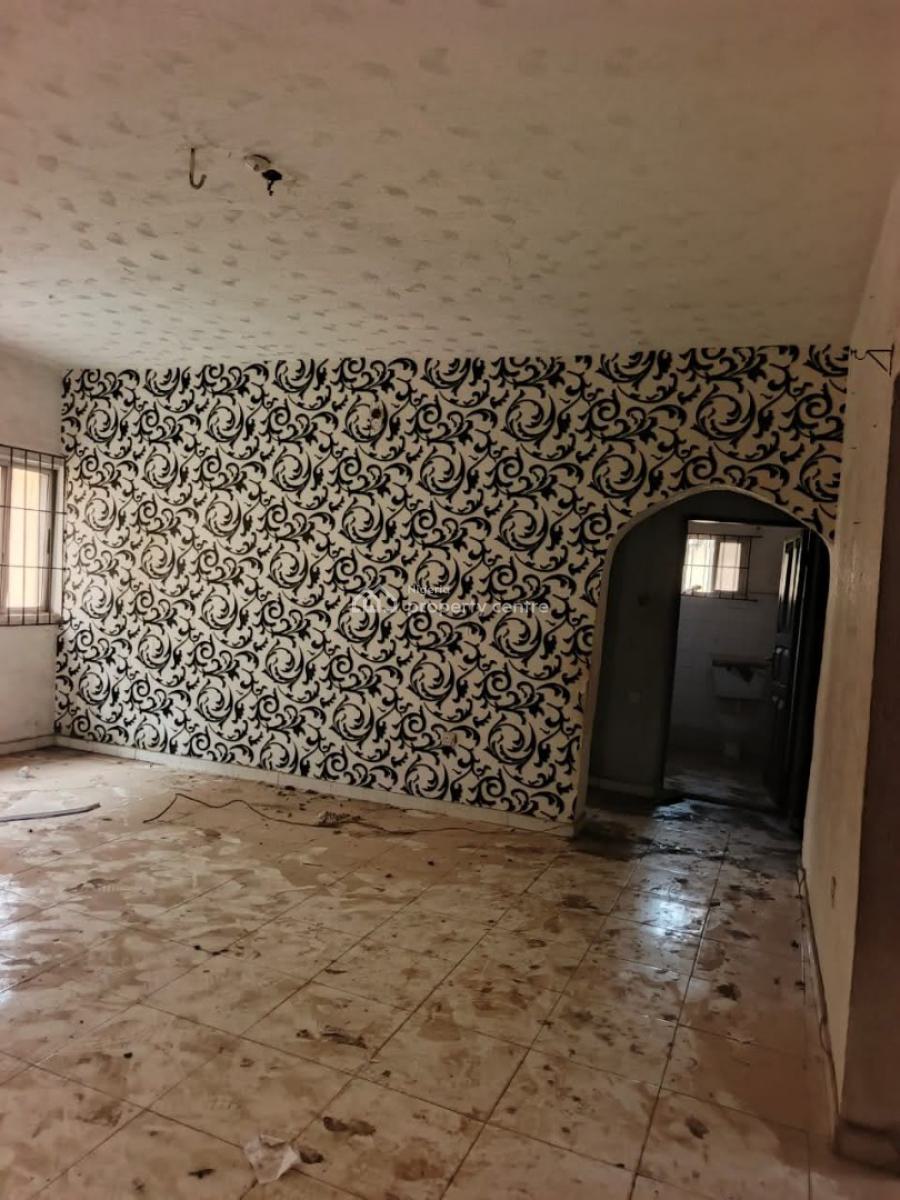 3 Bedroom Groundfloor Flat with Separate Pre Paid Meter, Estate, Omole Phase 1, Ikeja, Lagos, Flat / Apartment for Rent
