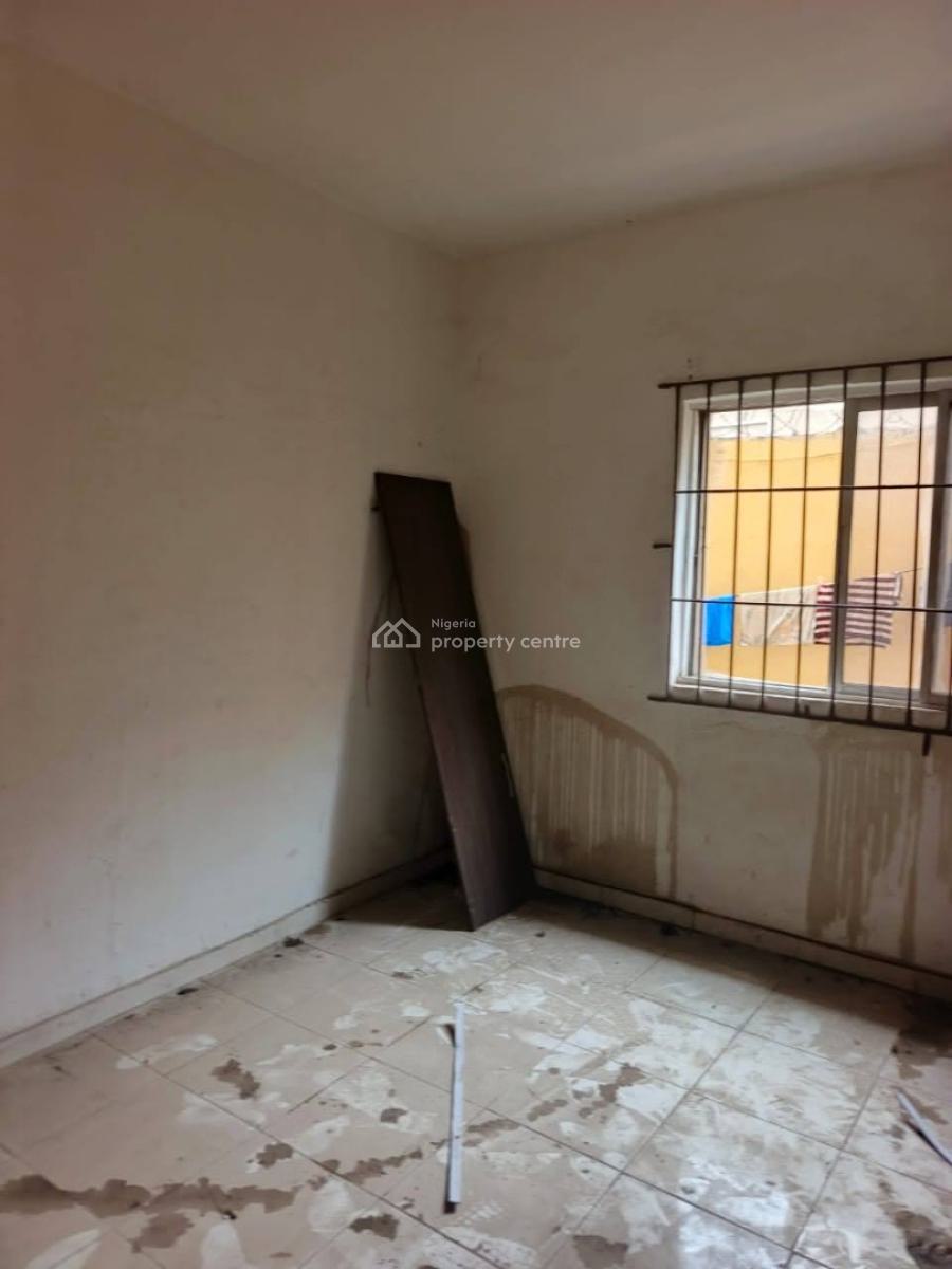 3 Bedroom Groundfloor Flat with Separate Pre Paid Meter, Estate, Omole Phase 1, Ikeja, Lagos, Flat / Apartment for Rent