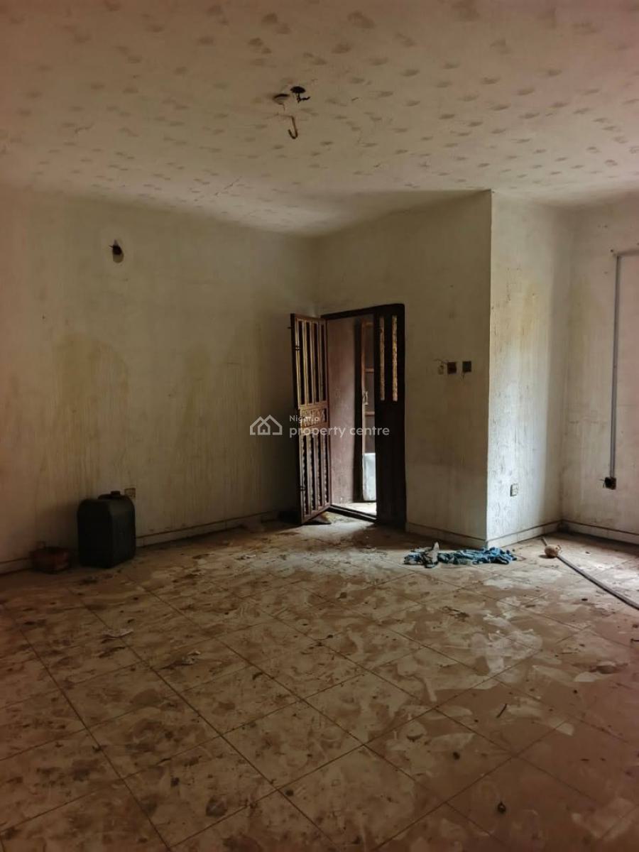 3 Bedroom Groundfloor Flat with Separate Pre Paid Meter, Estate, Omole Phase 1, Ikeja, Lagos, Flat / Apartment for Rent