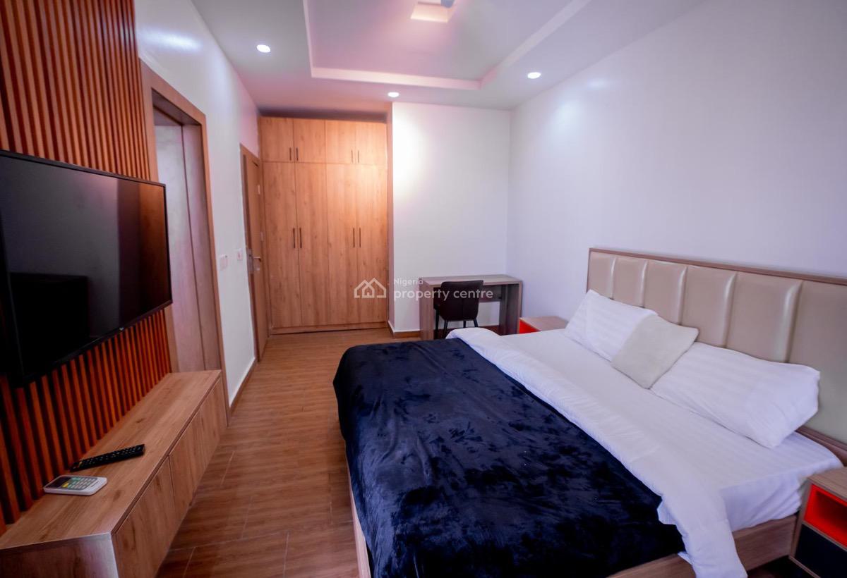 Exquisite 2 Bedroom Apartment with Swimming Pool, Banan Island Road,, Banana Island, Ikoyi, Lagos, Flat / Apartment Short Let