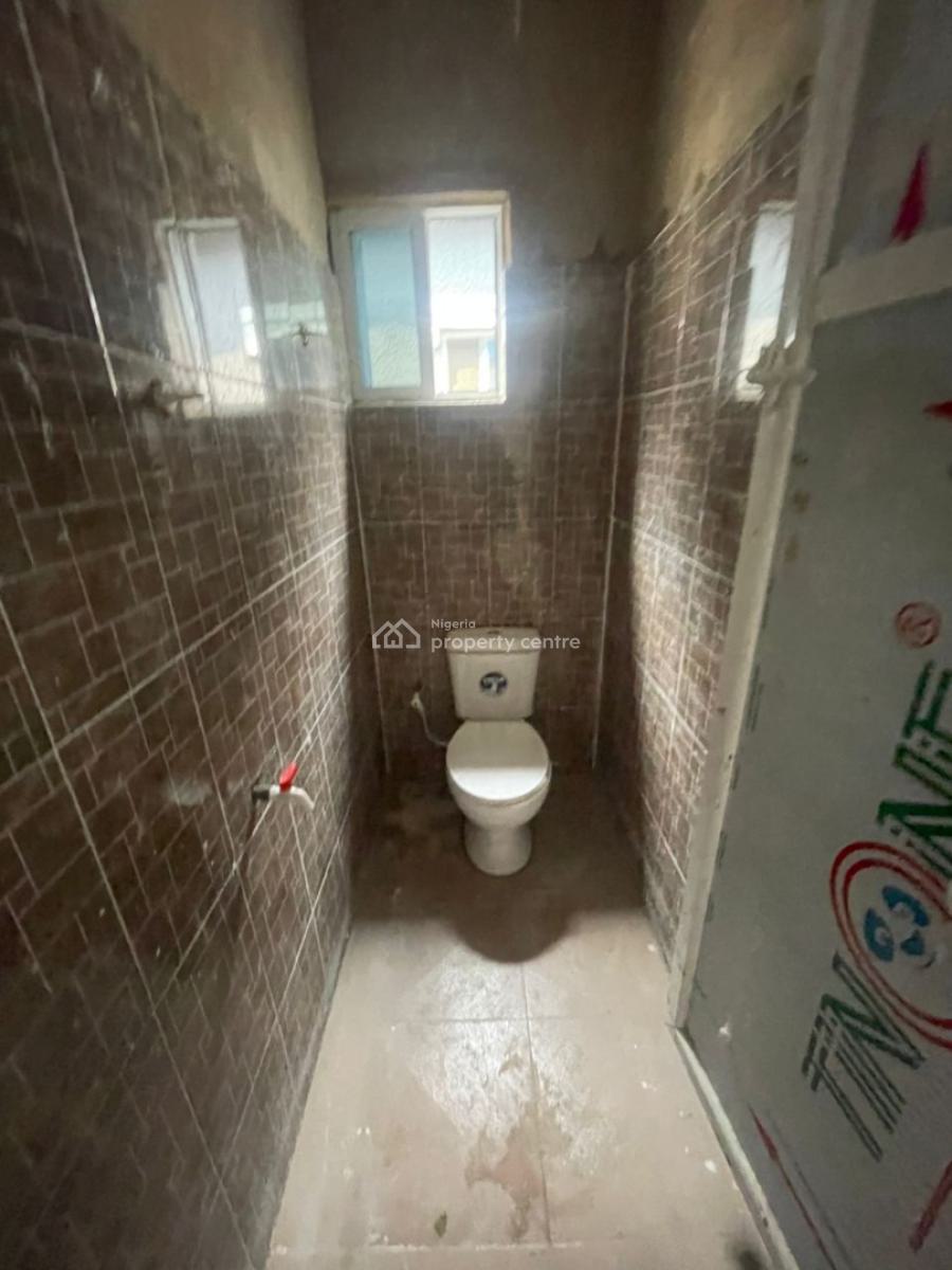 Newly Built Standard and Spacious Mini Flat, Ebute Metta, Yaba, Lagos, Mini Flat (room and Parlour) for Rent