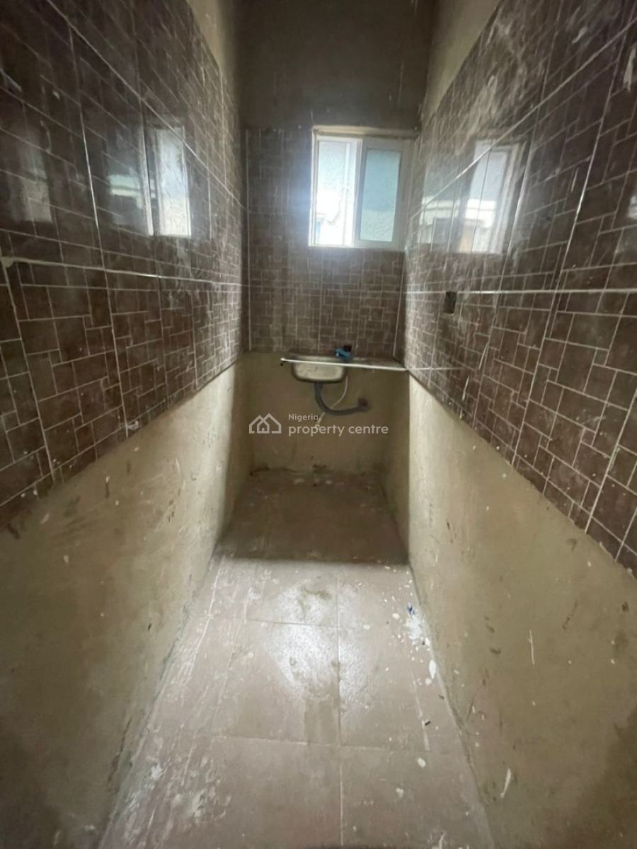 Newly Built Standard and Spacious Mini Flat, Ebute Metta, Yaba, Lagos, Mini Flat (room and Parlour) for Rent