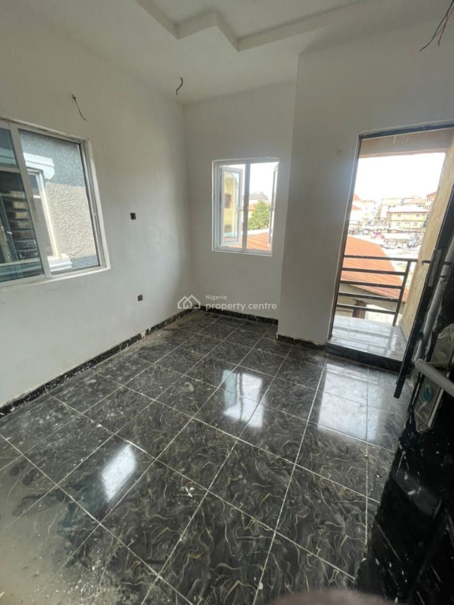 Newly Built Standard and Spacious Mini Flat, Ebute Metta, Yaba, Lagos, Mini Flat (room and Parlour) for Rent