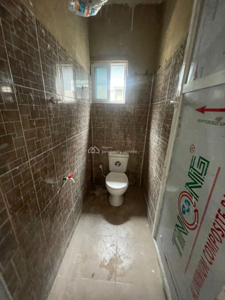 Newly Built Standard and Spacious Mini Flat, Ebute Metta, Yaba, Lagos, Mini Flat (room and Parlour) for Rent
