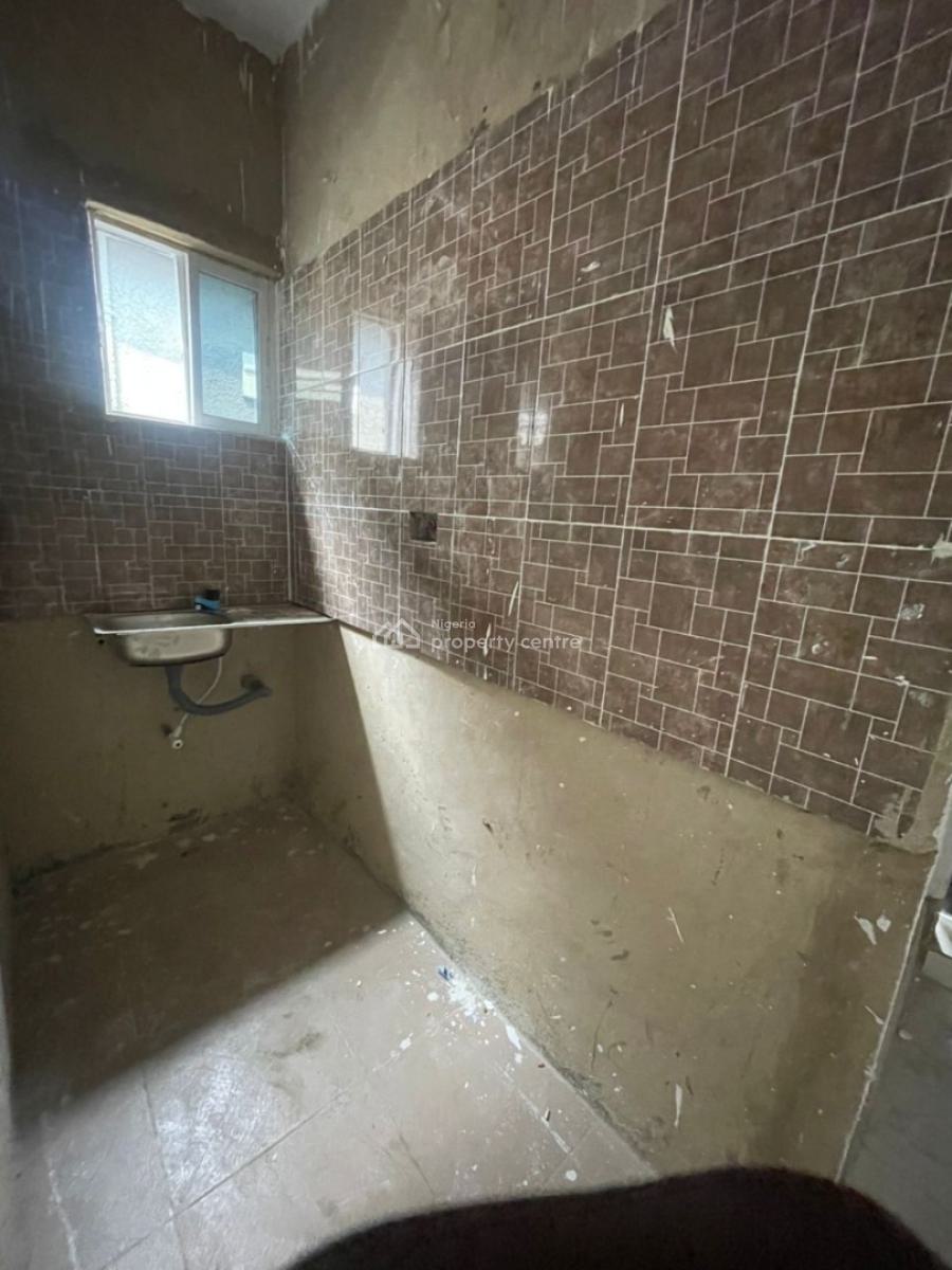Newly Built Standard and Spacious Mini Flat, Ebute Metta, Yaba, Lagos, Mini Flat (room and Parlour) for Rent