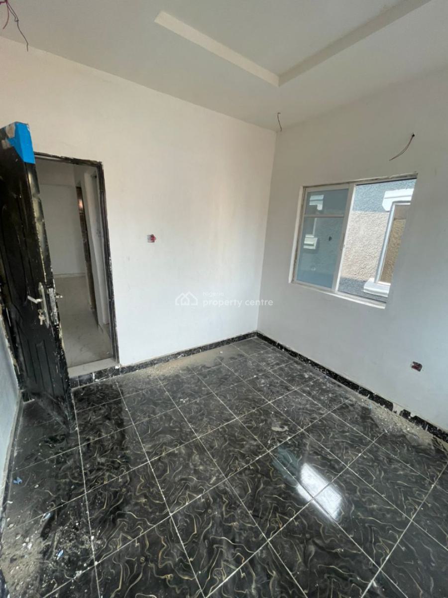 Newly Built Standard and Spacious Mini Flat, Ebute Metta, Yaba, Lagos, Mini Flat (room and Parlour) for Rent