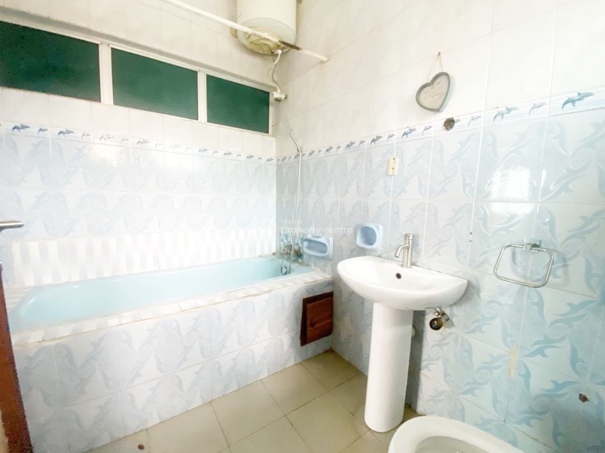Luxury 4 Bedroom Semi Detached Duplex, Gra Phase 1, Magodo, Lagos, Semi-detached Duplex for Sale
