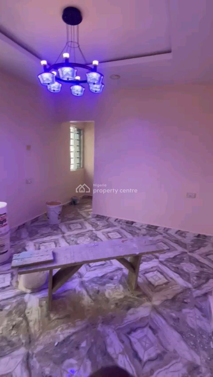 Standard and Executive Mini Flat, Makoko, Yaba, Lagos, Mini Flat (room and Parlour) for Rent