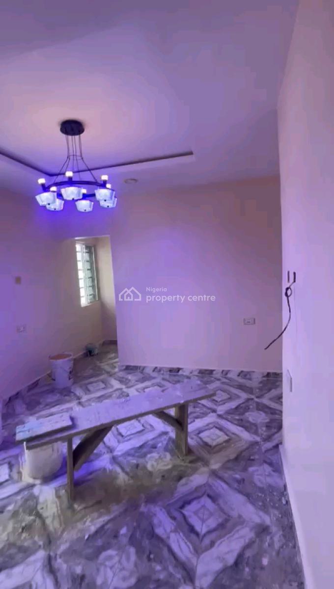 Standard and Executive Mini Flat, Makoko, Yaba, Lagos, Mini Flat (room and Parlour) for Rent