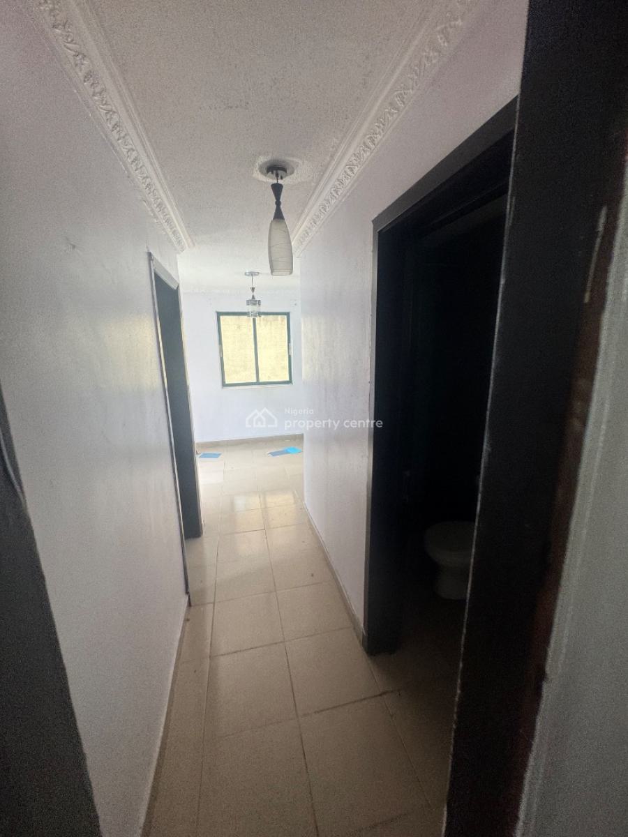 a Nice and Cozy Room and Parlour Available, Very Close to Ever-care Hospital, Lekki Phase 1, Lekki, Lagos, Mini Flat (room and Parlour) for Rent