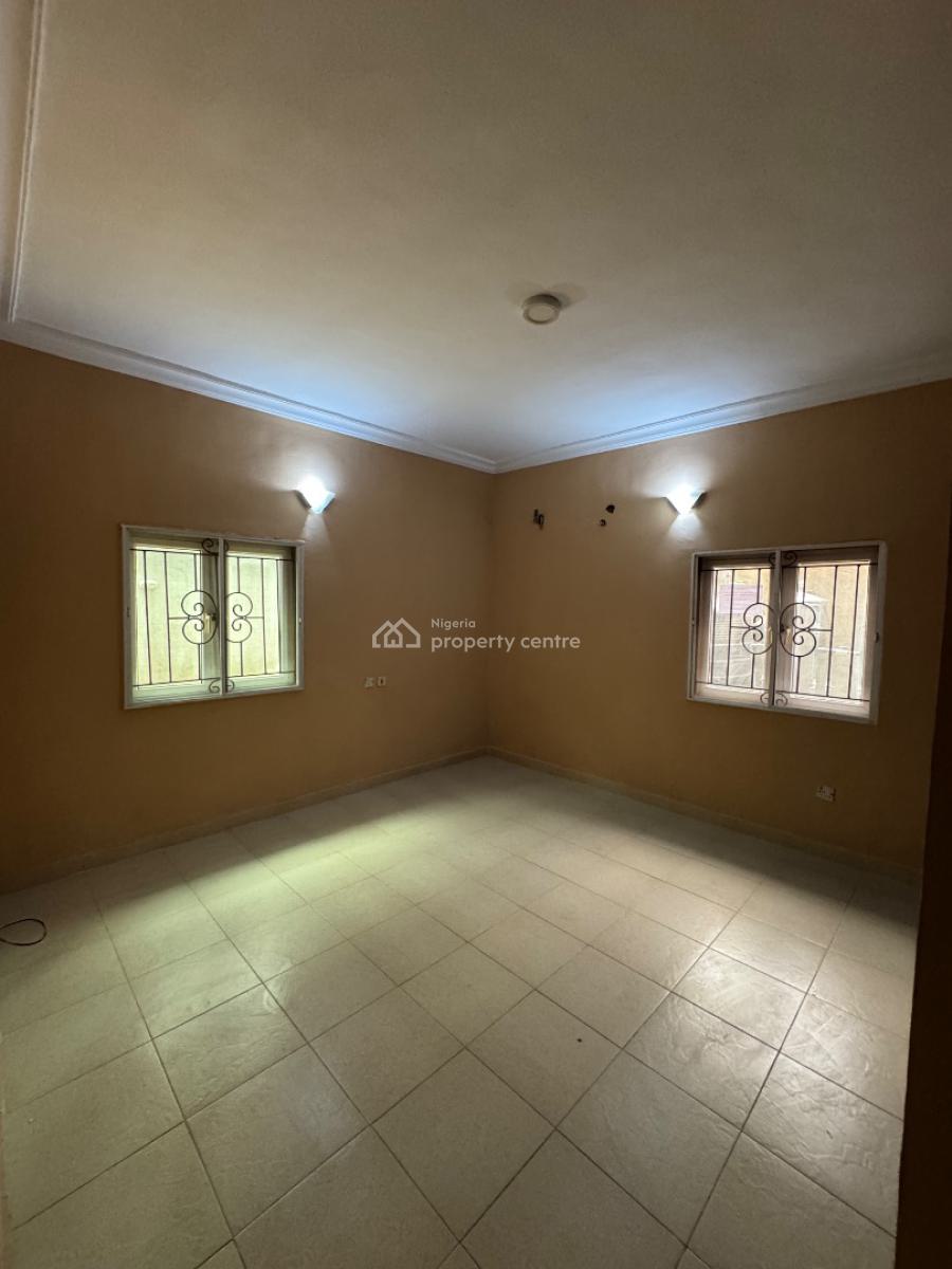Spacious 3 Bedroom Apartment, Chevron, Lekki Expressway, Lekki, Lagos, Flat / Apartment for Rent